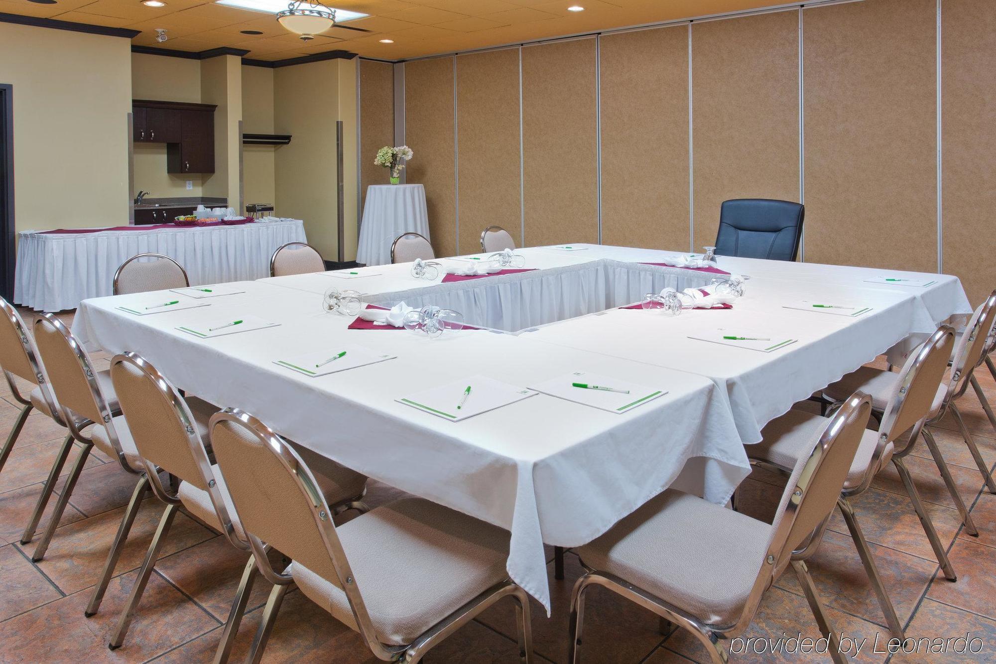 Holiday Inn & Suites Grande Prairie By Ihg Kültér fotó